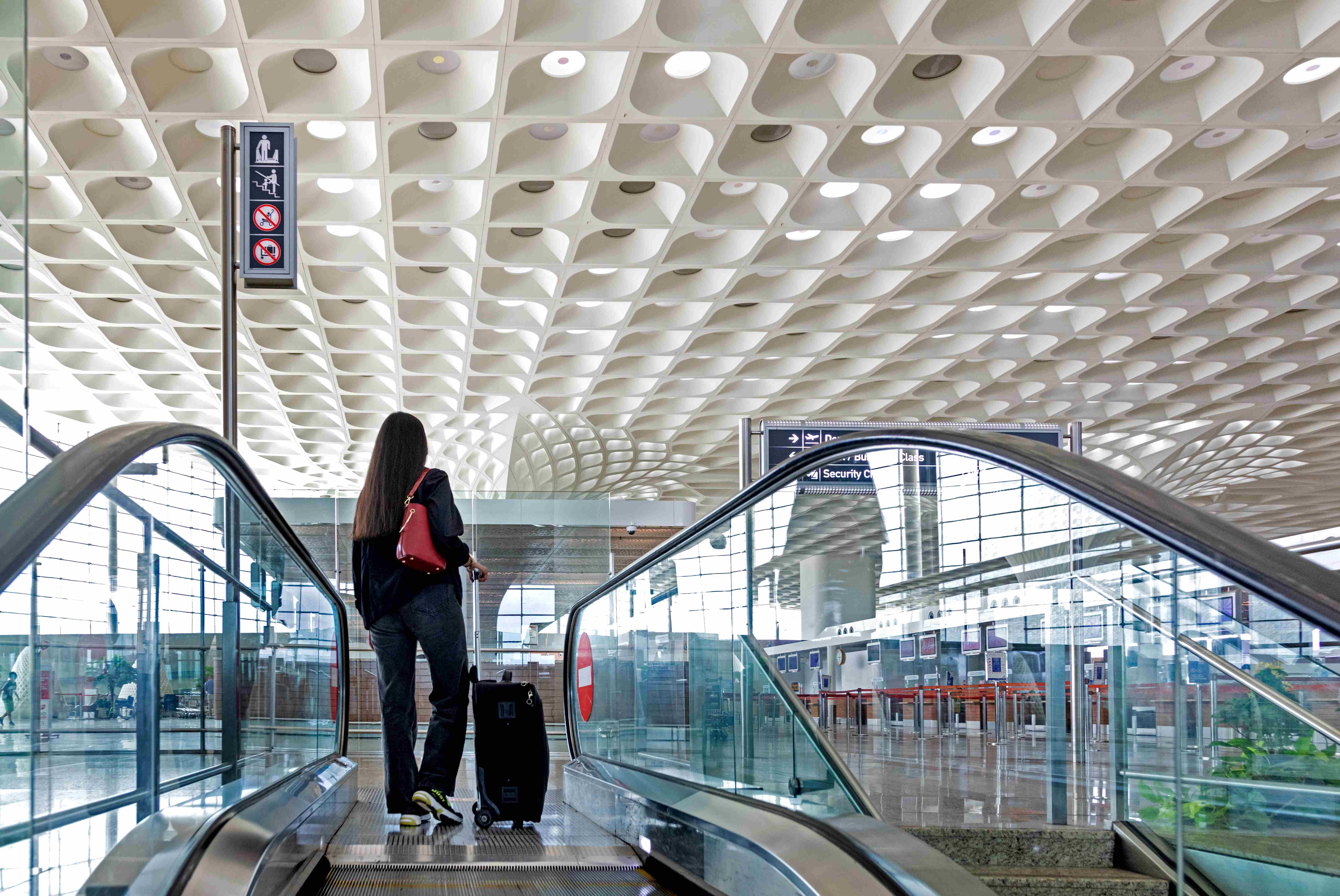 Mumbai International Airport bags Award at the FICCI Wings India Awards 2022